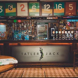 Tatler Jack Couette-café Killarney
